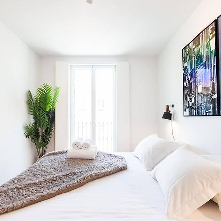 My Lx Flat Graca Lighting Design Apartment リスボン エクステリア 写真